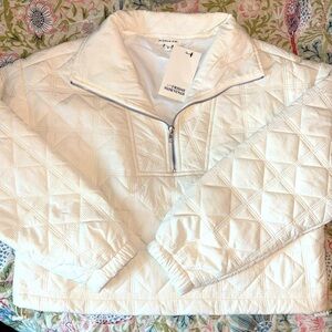 Mimosa. Women's Quilted cropped pullover